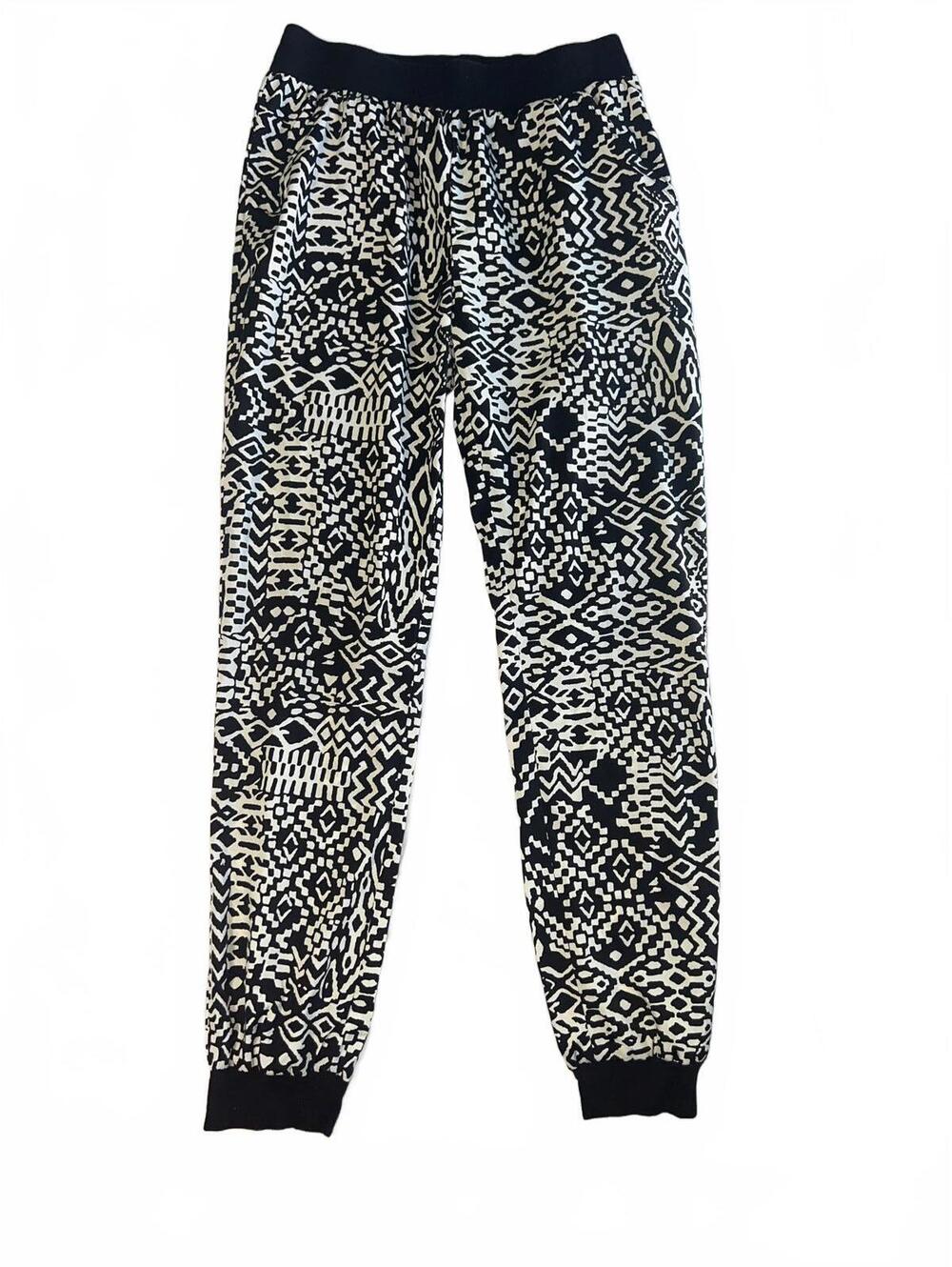 Freckles Black and White Geometric Print Jogger Pants Size M